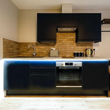 The Willow - 28 * Bristol